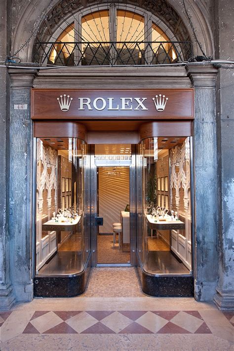 nicola rosa rolex venezia|‭Salvadori BOUTIQUE ROLEX‬, Piazza San Marco 40/41 30124 .